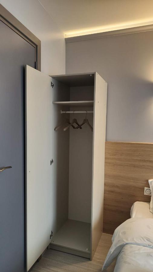 Chambre Pour 2 Personnes Avec Lit Separe Dans La Banlieue Parisienne Bondy Exterior foto